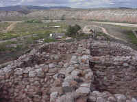 Tuzigoot_NM_North.JPG (73591 bytes)